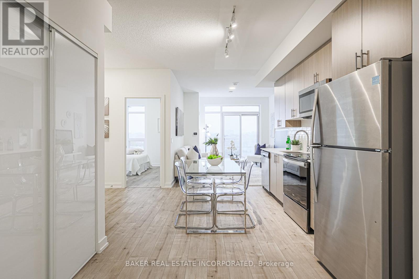Property at 701 - 10 WILBY CRESCENT image 3