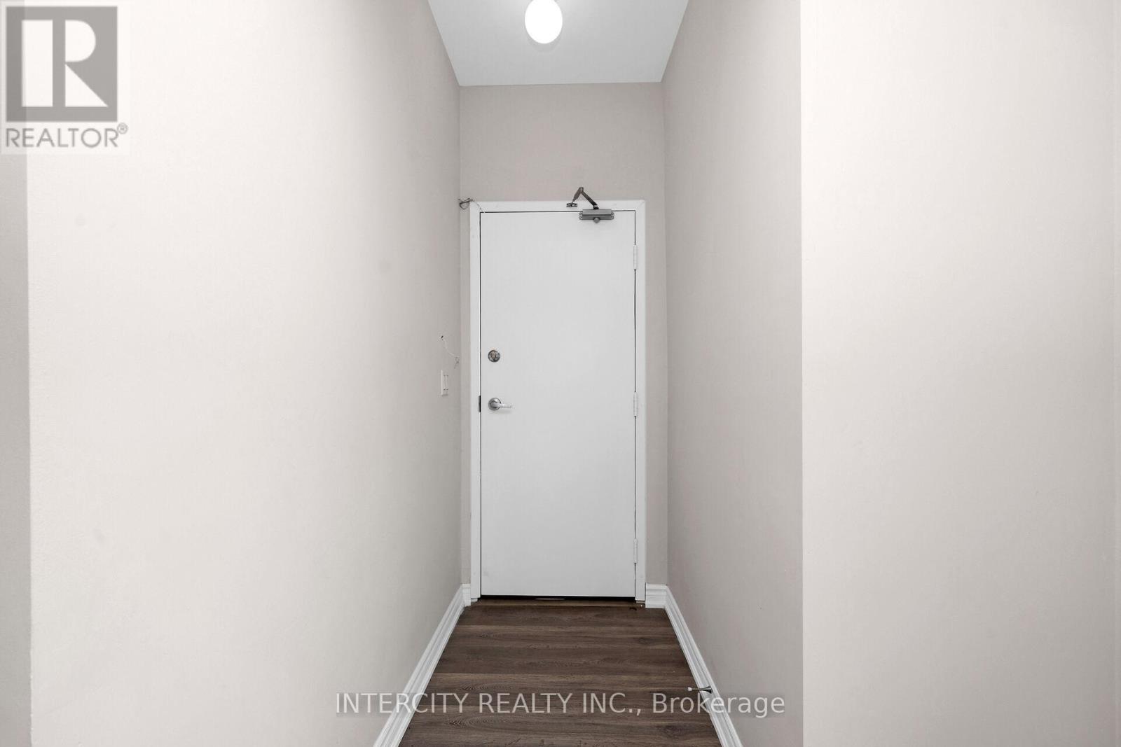 Property at 205 - 30 HALLIFORD PLACE image 4