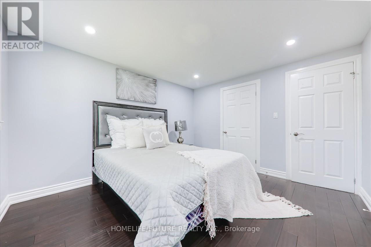 43 Tamarisk Drive, Toronto, Ontario  M9V 1S2 - Photo 21 - W11950982