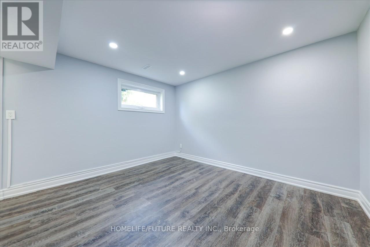 43 Tamarisk Drive, Toronto, Ontario  M9V 1S2 - Photo 29 - W11950982