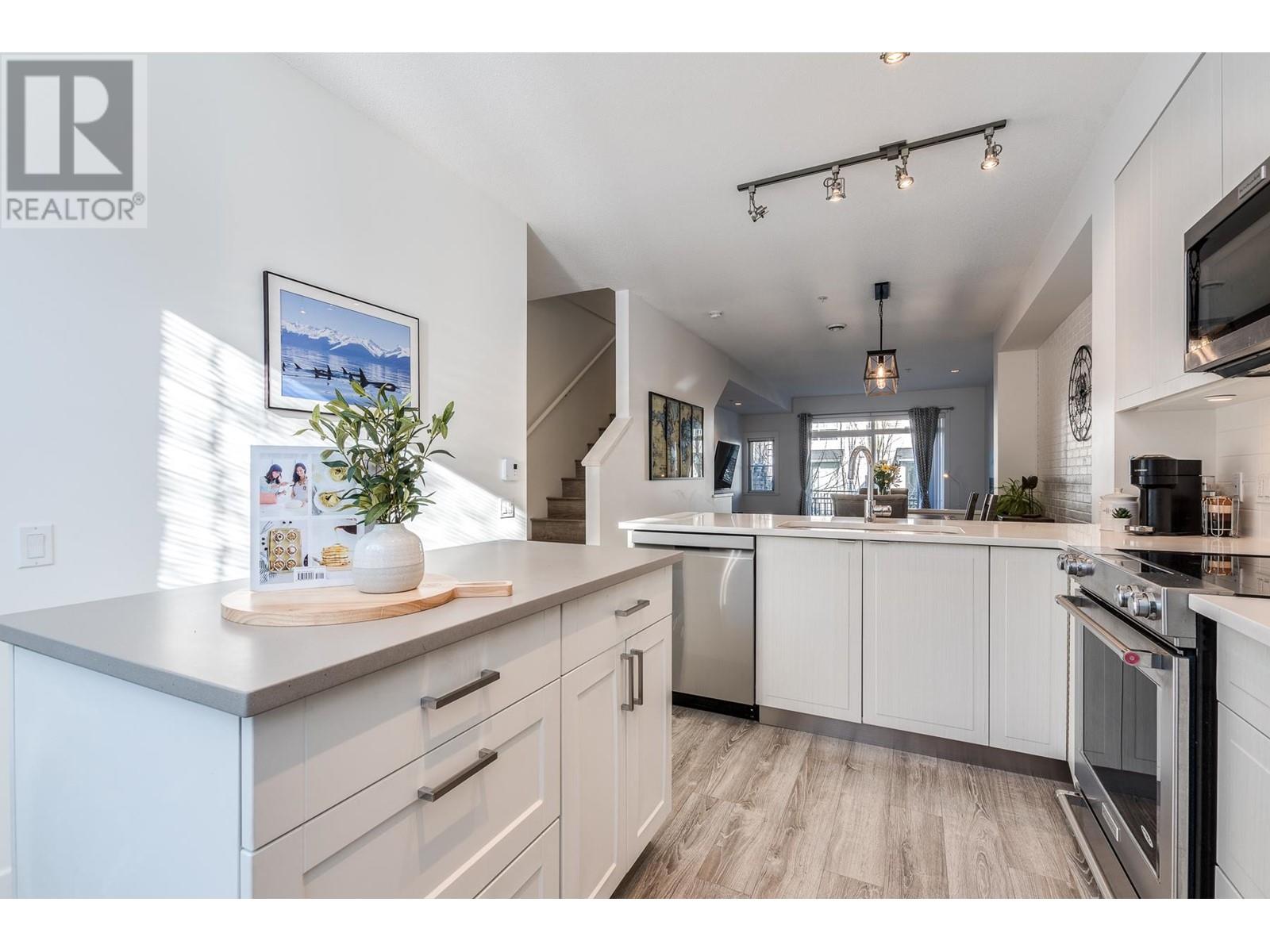 52 2380 Ranger Lane, Port Coquitlam, British Columbia  V3B 0M4 - Photo 13 - R2962902