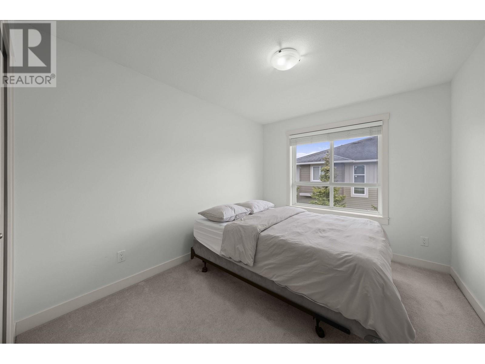 Listing Picture 9 of 14 : 2 5580 MONCTON STREET, Richmond / 烈治文 - 魯藝地產 Yvonne Lu Group - MLS Medallion Club Member