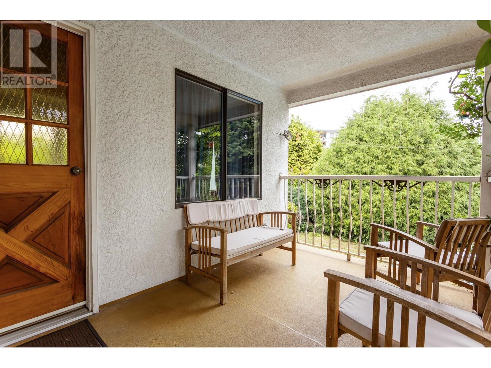 711 Morrison Avenue, Coquitlam, British Columbia  V3J 4H6 - Photo 10 - R2962882