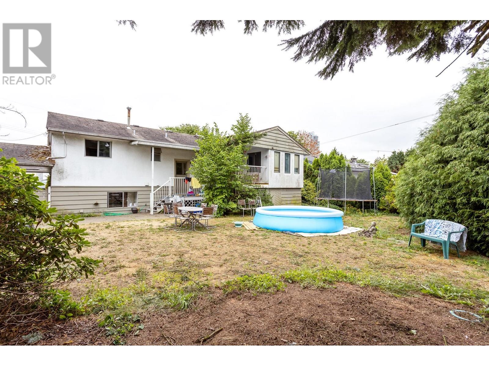 711 Morrison Avenue, Coquitlam, British Columbia  V3J 4H6 - Photo 3 - R2962882