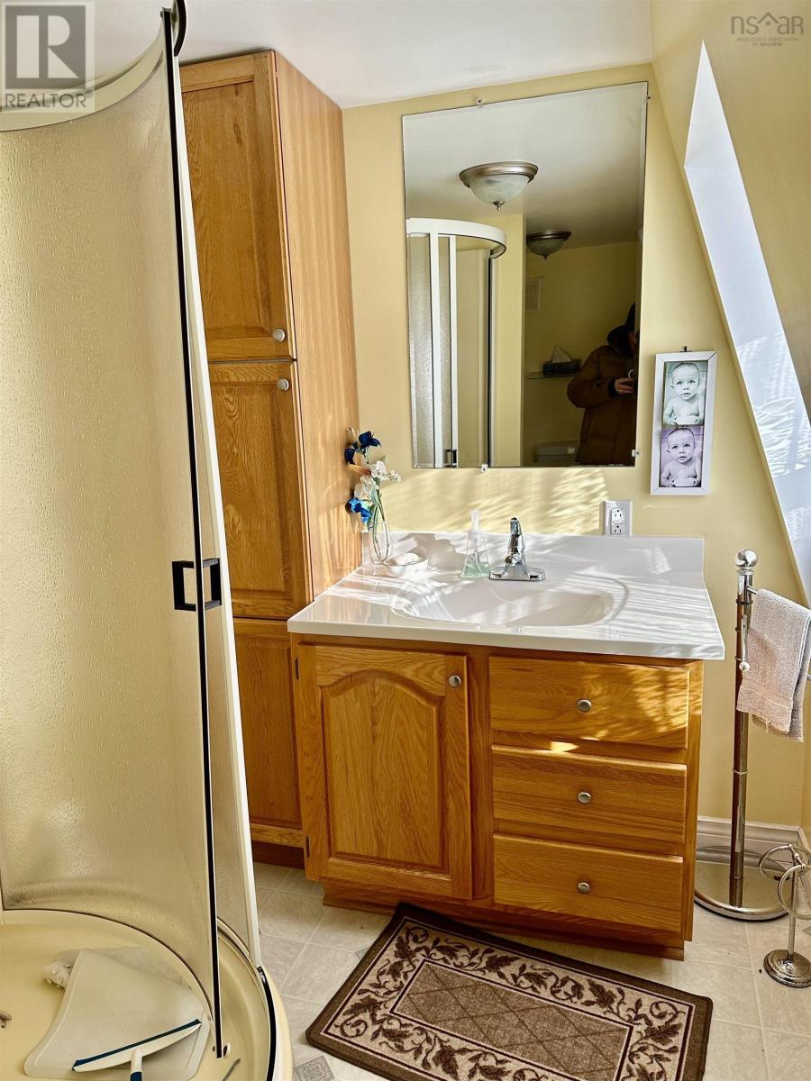 2028 Hwy 247, L'ardoise, Nova Scotia  B0E 1S0 - Photo 30 - 202402050