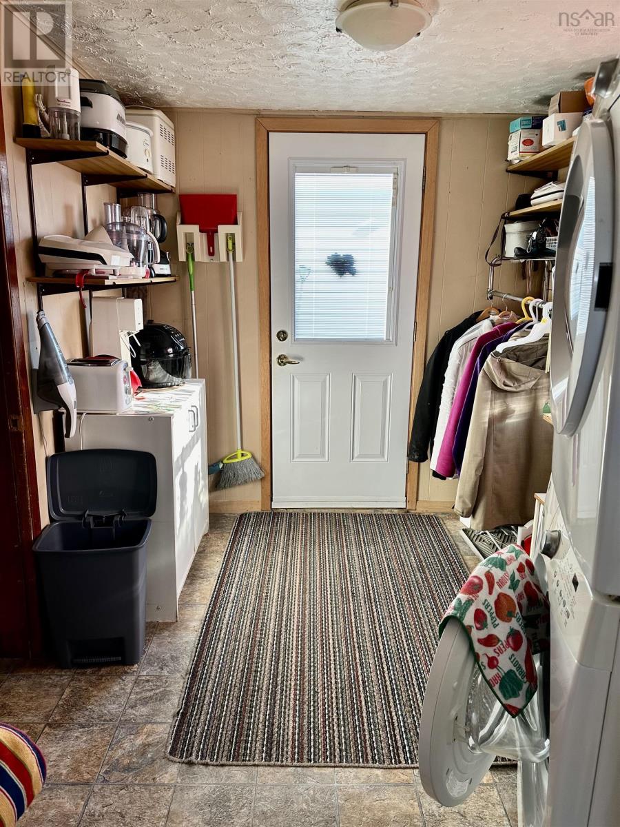 2028 Hwy 247, L'ardoise, Nova Scotia  B0E 1S0 - Photo 8 - 202402050