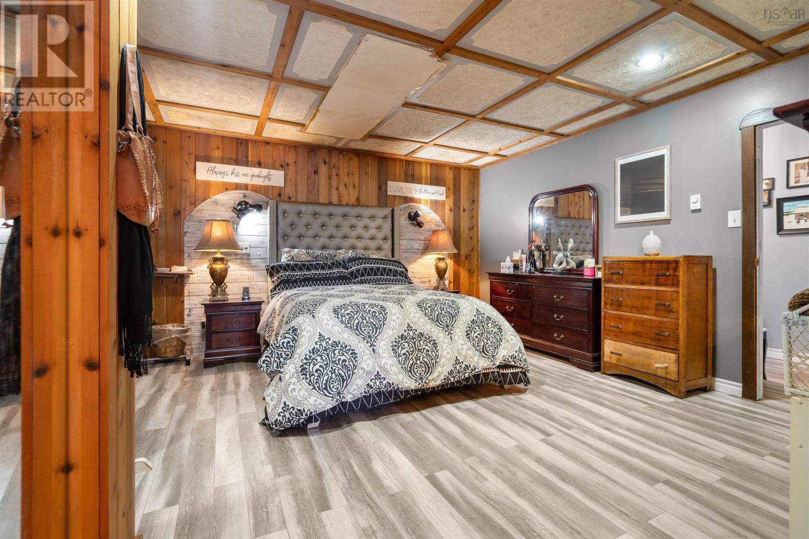 16 Rogers Avenue, Amherst, Nova Scotia  B4H 2J7 - Photo 26 - 202502206