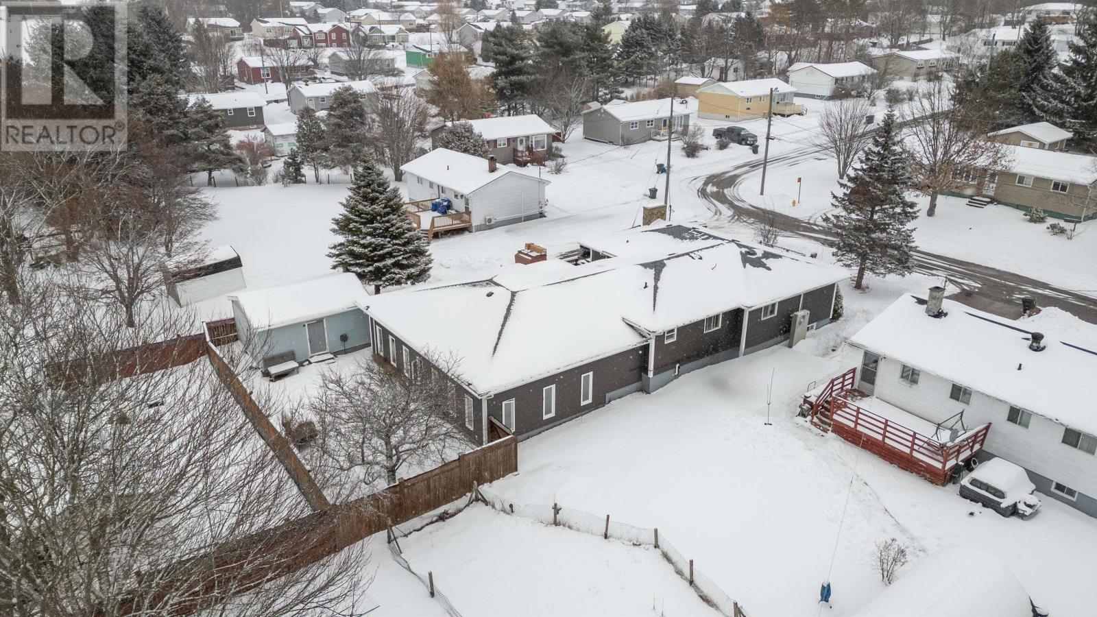 16 Rogers Avenue, Amherst, Nova Scotia  B4H 2J7 - Photo 47 - 202502206