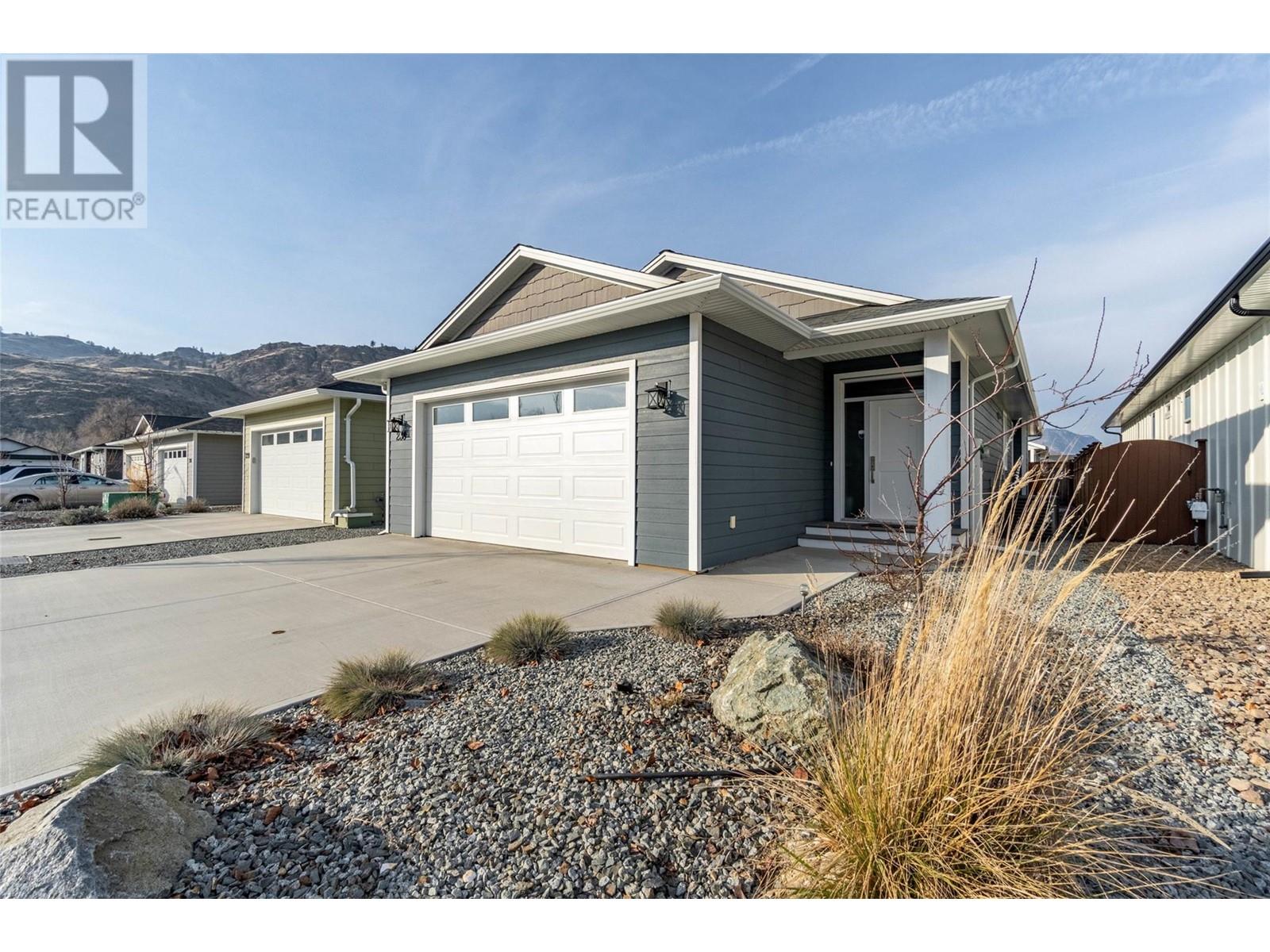 Property at 238 Bentgrass Avenue image 1