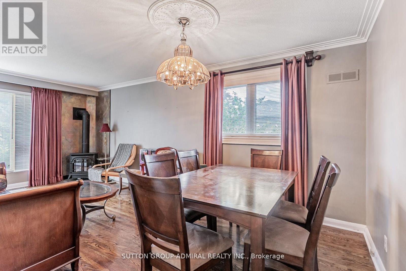 Upper - 102 Cornwall Road, Brampton (Bram East), Ontario  L6W 1N8 - Photo 8 - W11951523