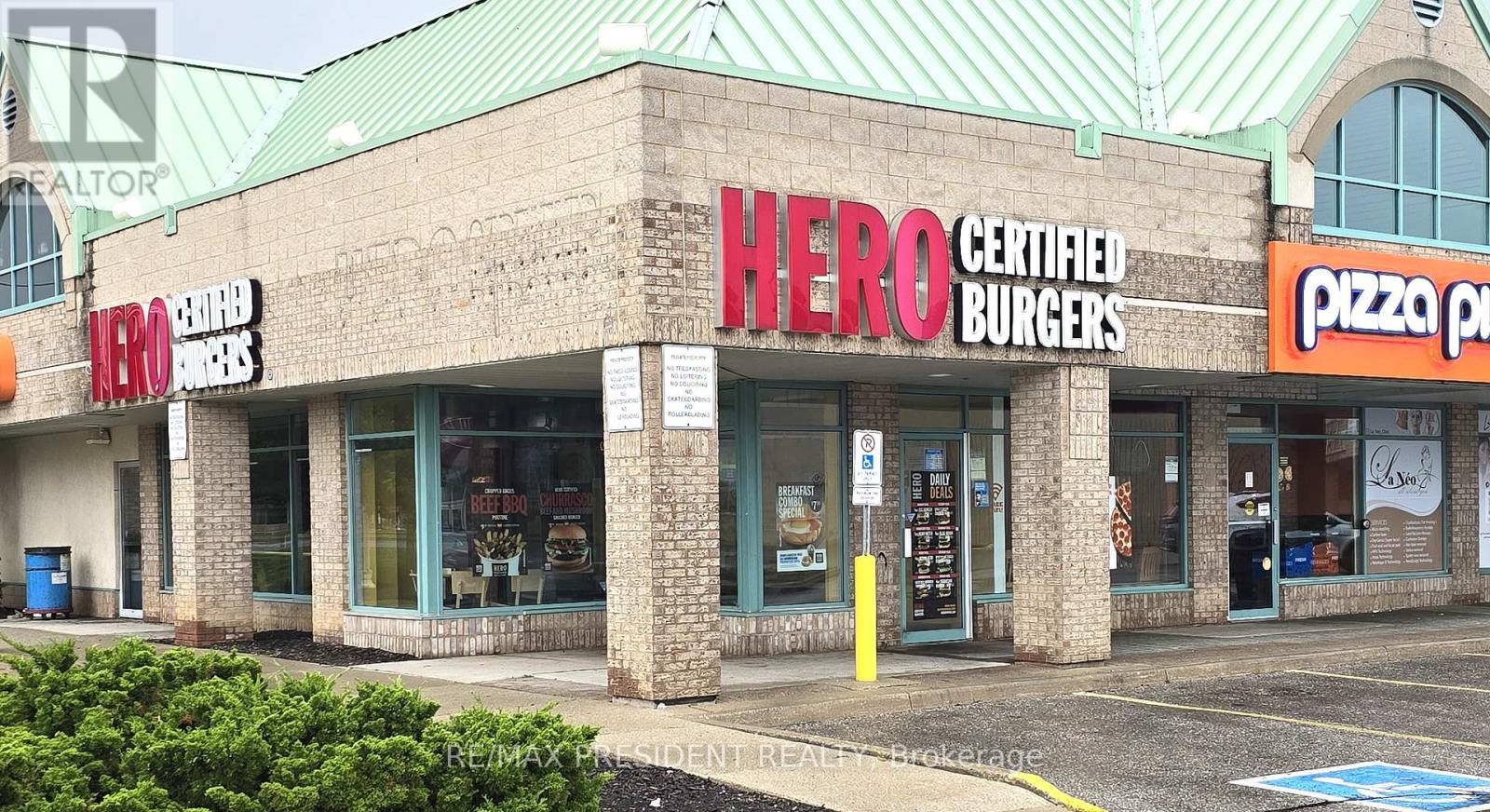 2690 Erin Centre Boulevard, Mississauga, Ontario  L5M 5P5 - Photo 1 - W11951534