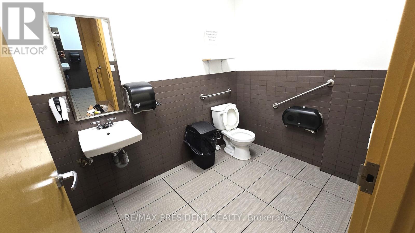 2690 Erin Centre Boulevard, Mississauga, Ontario  L5M 5P5 - Photo 20 - W11951534