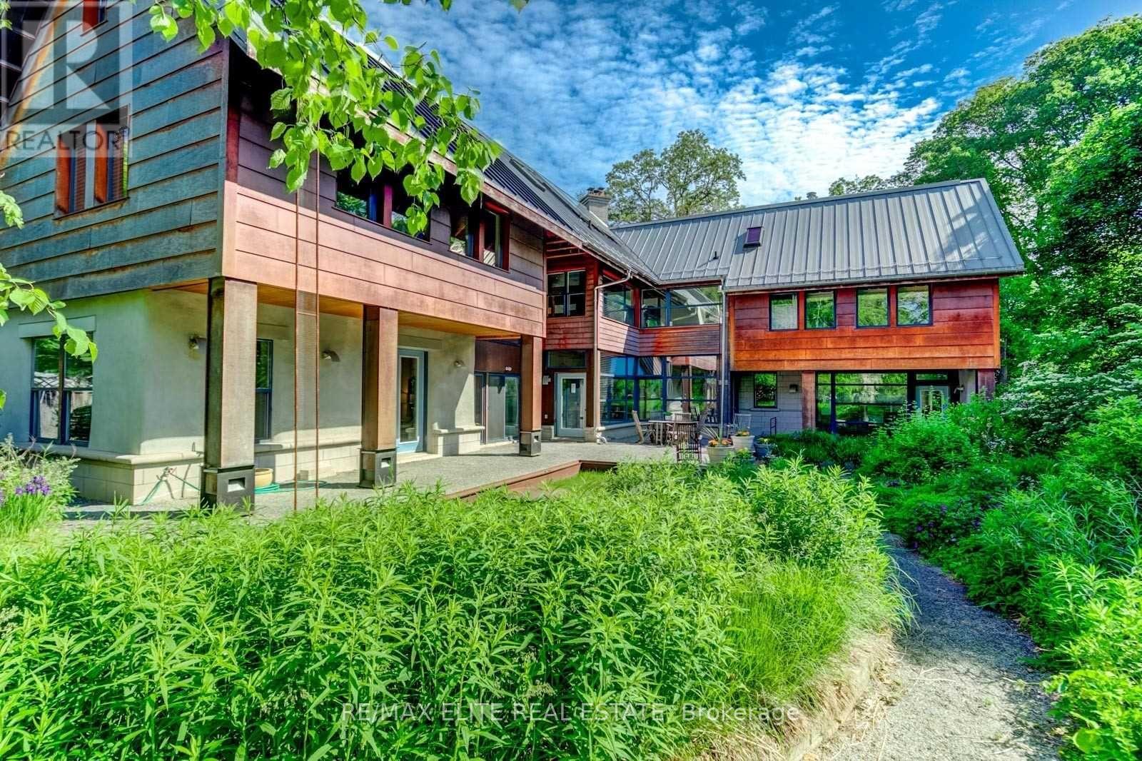 Property at 977 MEADOW WOOD ROAD image 1
