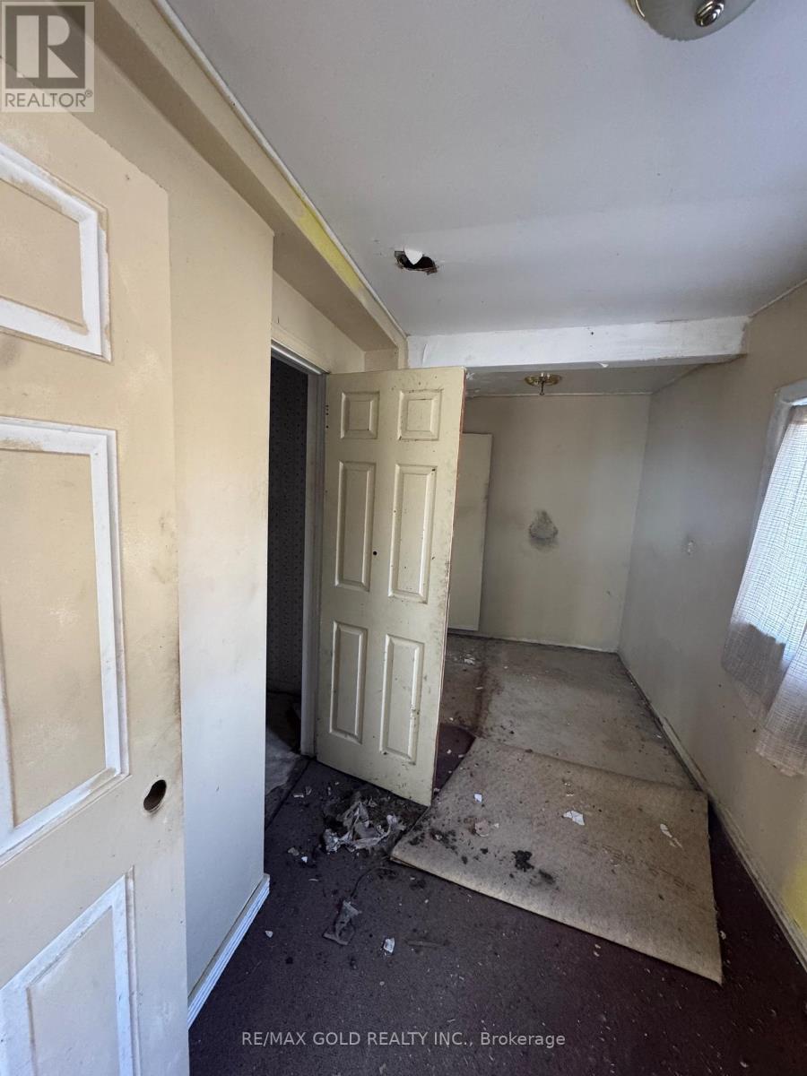Property at 1040 BROOK VIEW AVENUE image 5