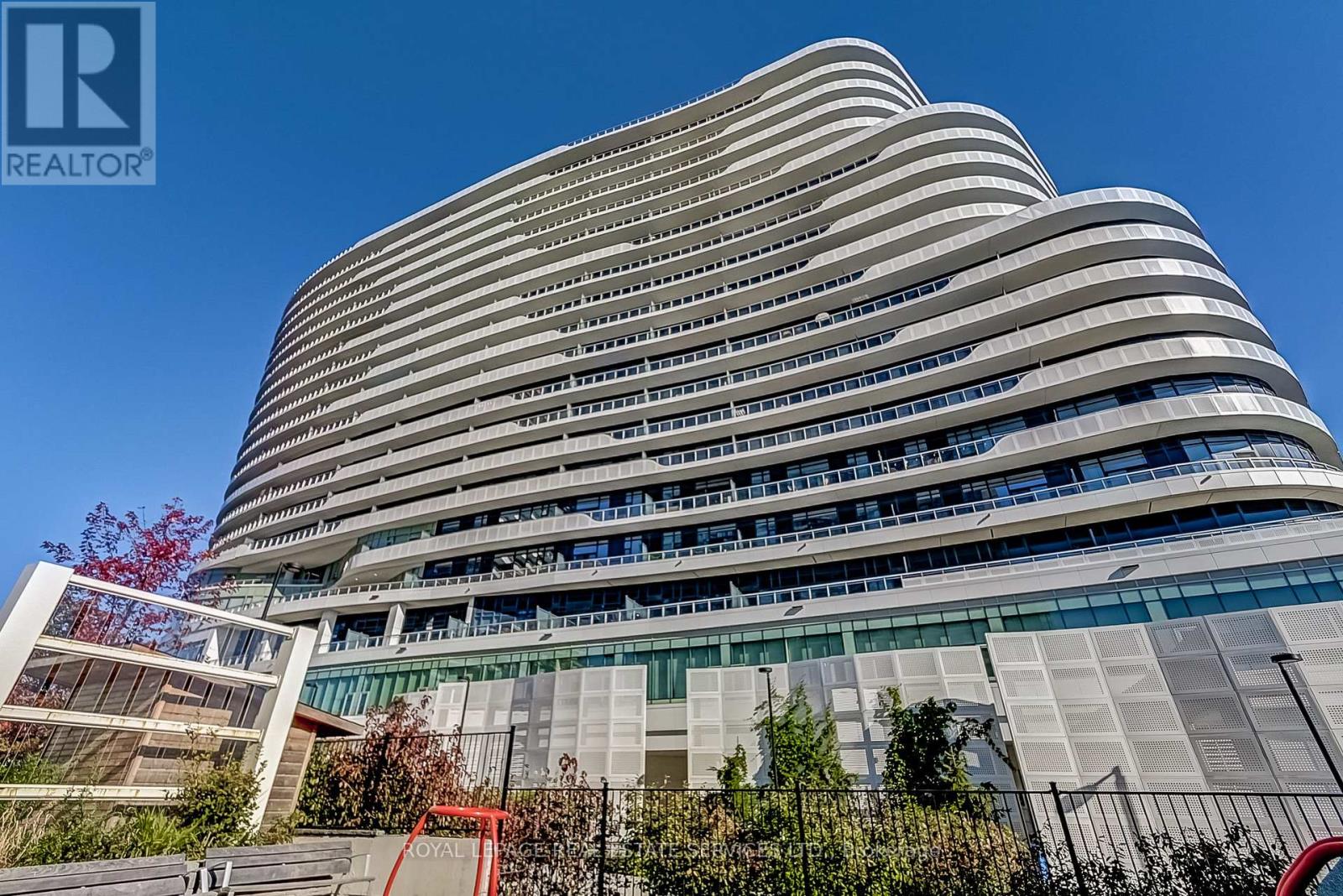 914 - 2520 Eglinton Avenue W, Mississauga, Ontario  L5M 0Y4 - Photo 1 - W11953455