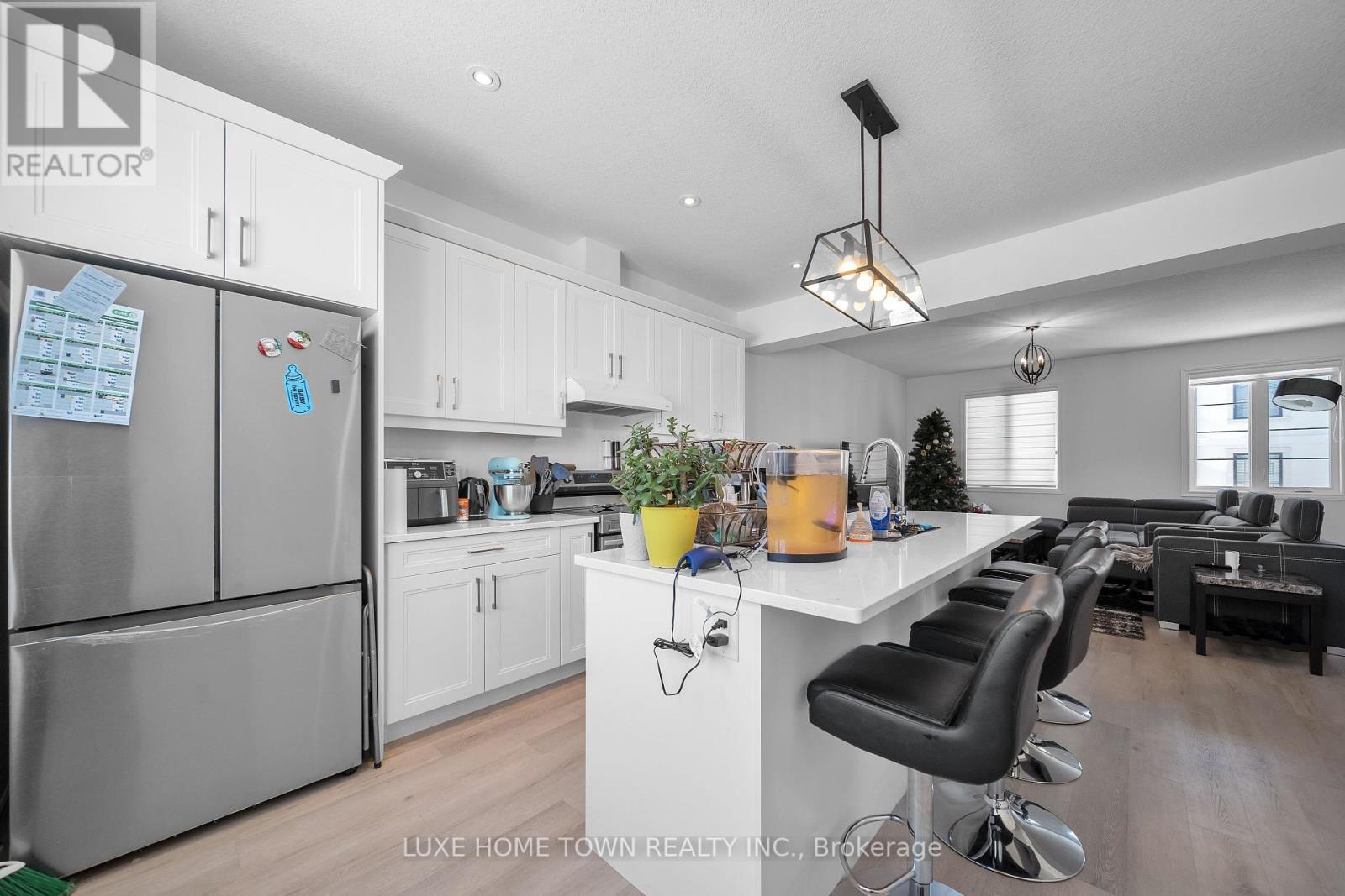 Photo 18 of 36 for 28 - 2545 Meadowlands Way
