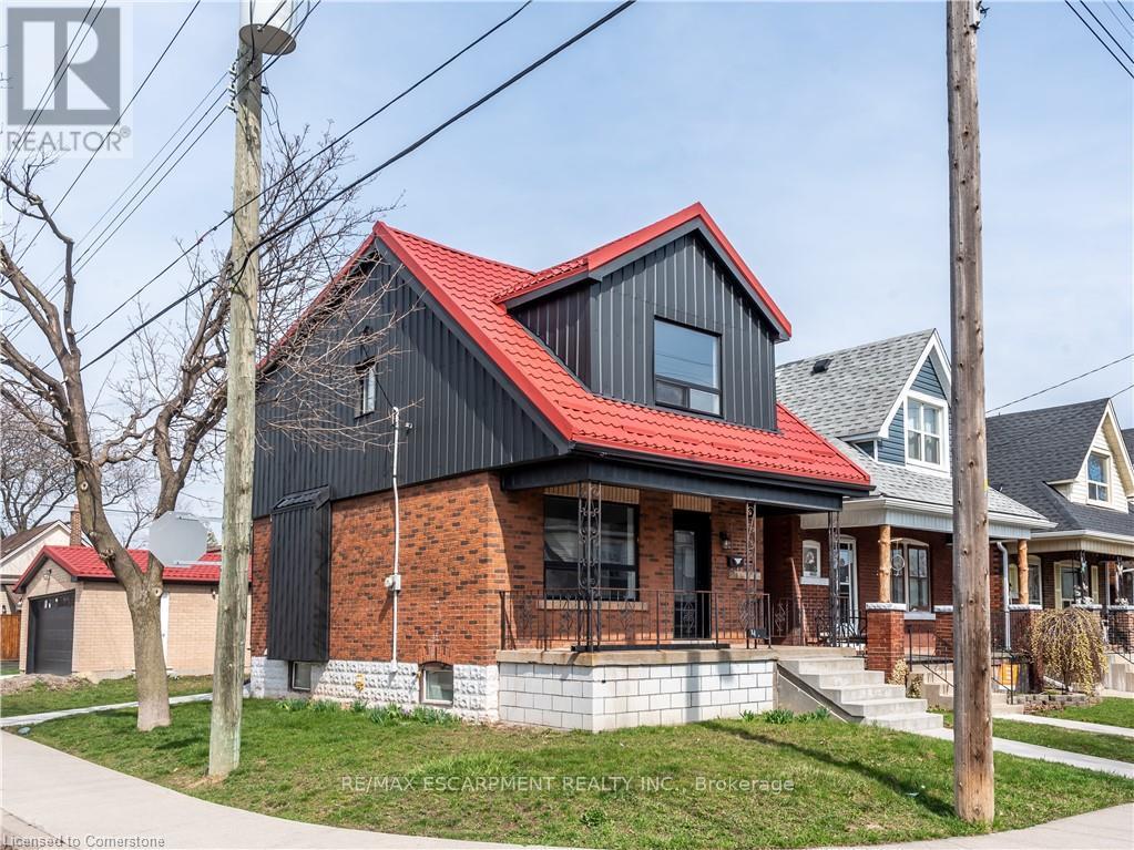 Property at 49 CAMERON AVENUE N image 3