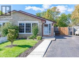 144 MARKWOOD DRIVE, Kitchener, Ontario