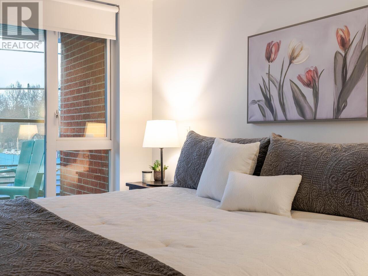 Listing Picture 22 of 36 : 101 2477 CAROLINA STREET, Vancouver / 溫哥華 - 魯藝地產 Yvonne Lu Group - MLS Medallion Club Member