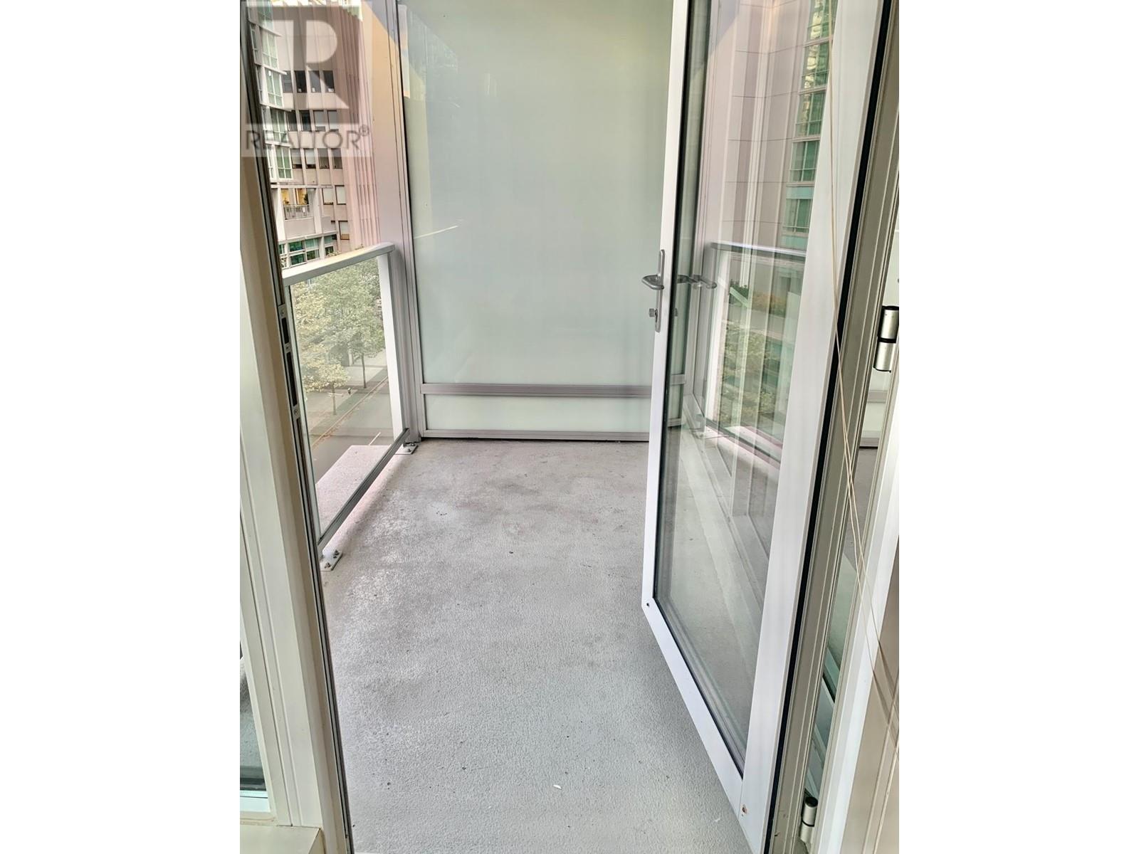 Listing Picture 15 of 21 : 603 1188 W PENDER STREET, Vancouver / 溫哥華 - 魯藝地產 Yvonne Lu Group - MLS Medallion Club Member