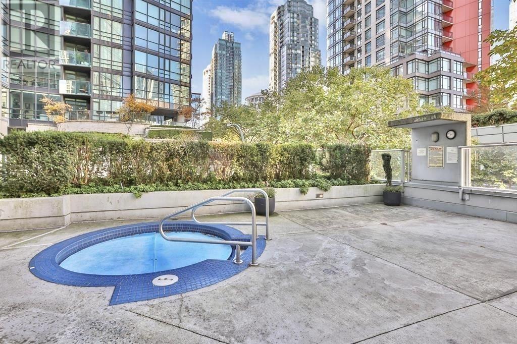 Listing Picture 19 of 21 : 603 1188 W PENDER STREET, Vancouver / 溫哥華 - 魯藝地產 Yvonne Lu Group - MLS Medallion Club Member