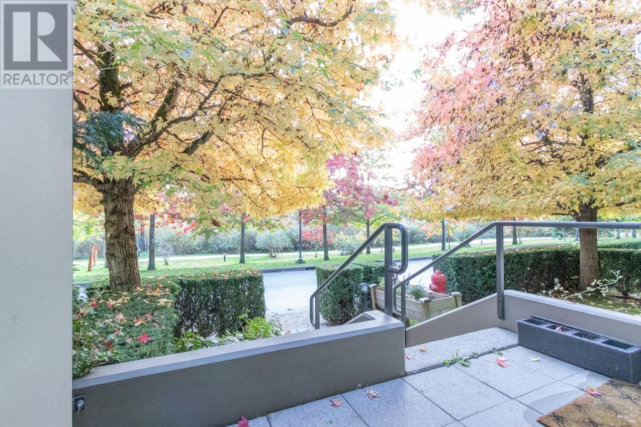 Listing Picture 18 of 31 : TH16 2345 MADISON AVENUE, Burnaby / 本拿比 - 魯藝地產 Yvonne Lu Group - MLS Medallion Club Member