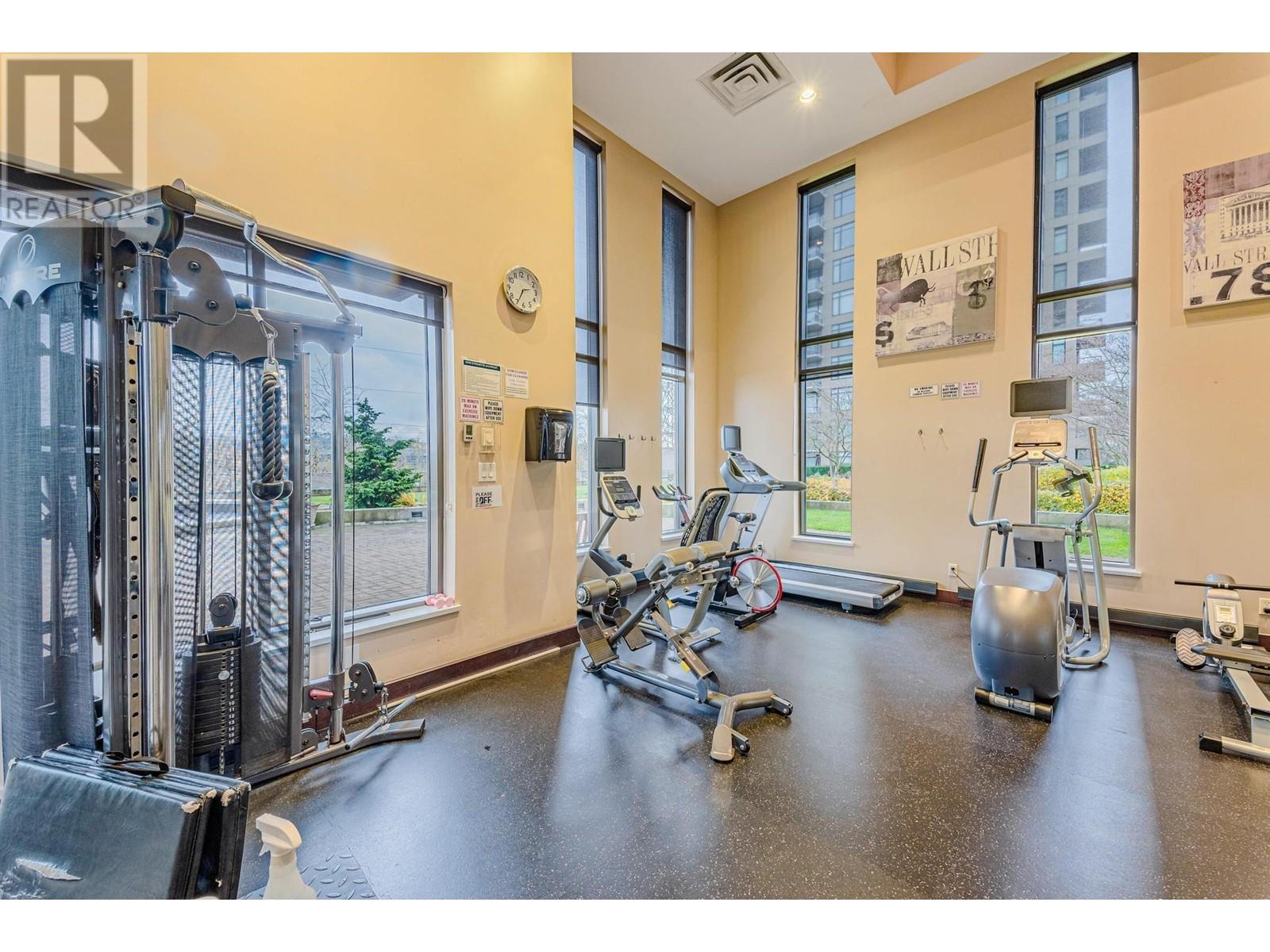 Listing Picture 25 of 31 : TH16 2345 MADISON AVENUE, Burnaby / 本拿比 - 魯藝地產 Yvonne Lu Group - MLS Medallion Club Member