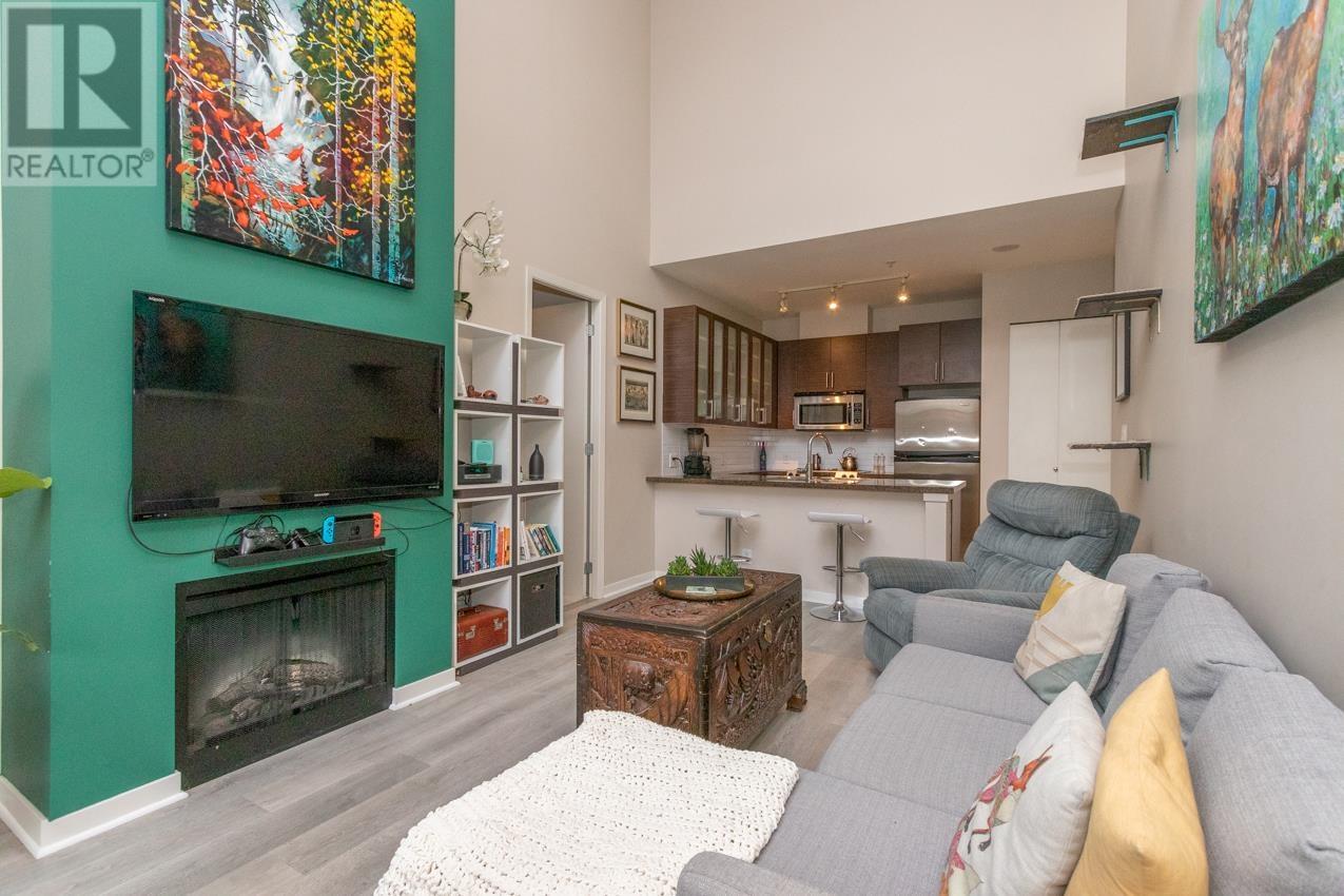 Listing Picture 7 of 31 : TH16 2345 MADISON AVENUE, Burnaby / 本拿比 - 魯藝地產 Yvonne Lu Group - MLS Medallion Club Member