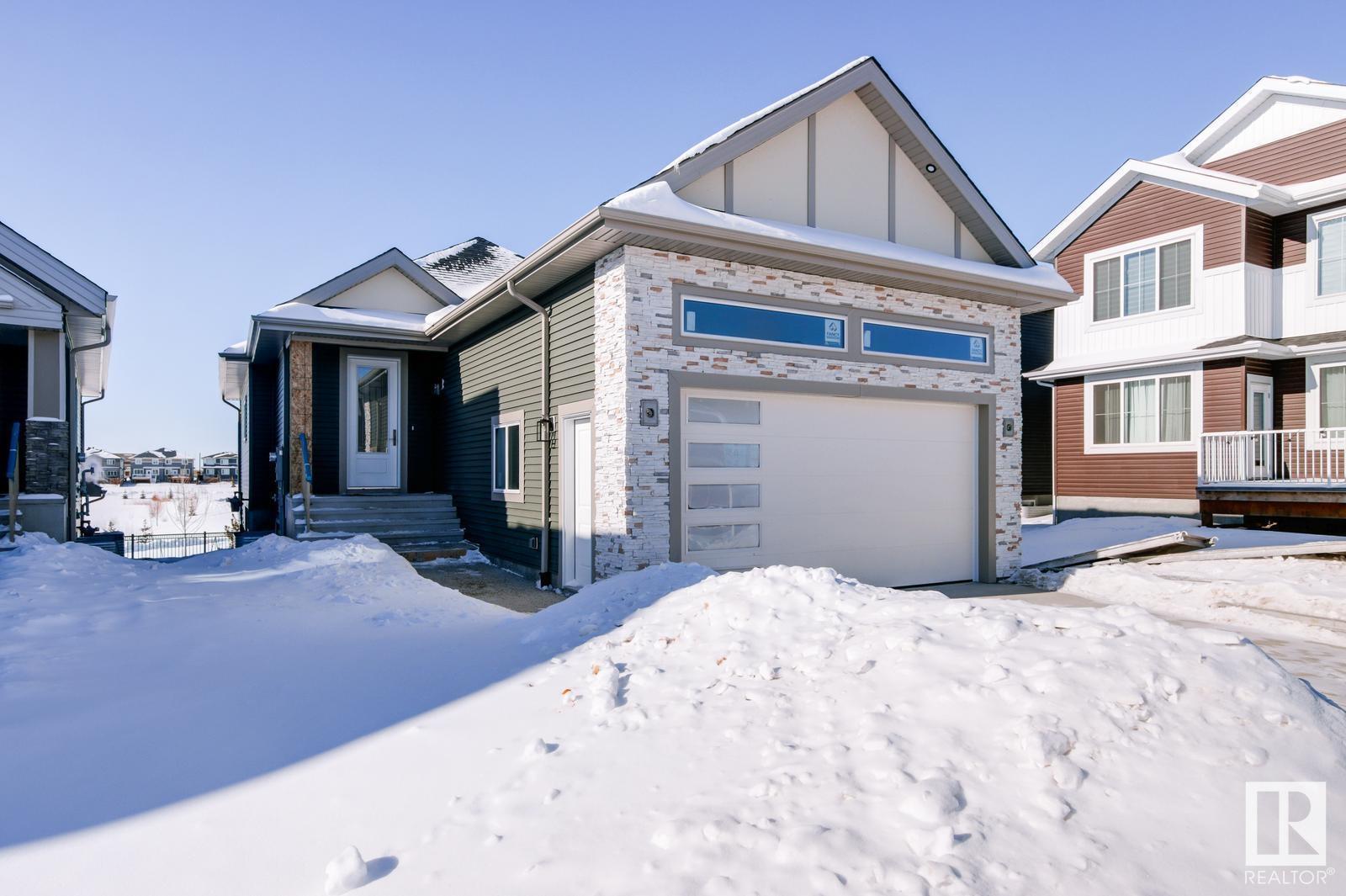 Property at 73 Edgefield Way image 2