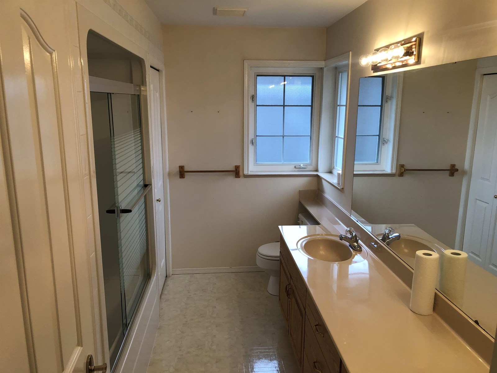 19122 62a Avenue, Surrey, British Columbia  V3S 8C6 - Photo 17 - R2962446