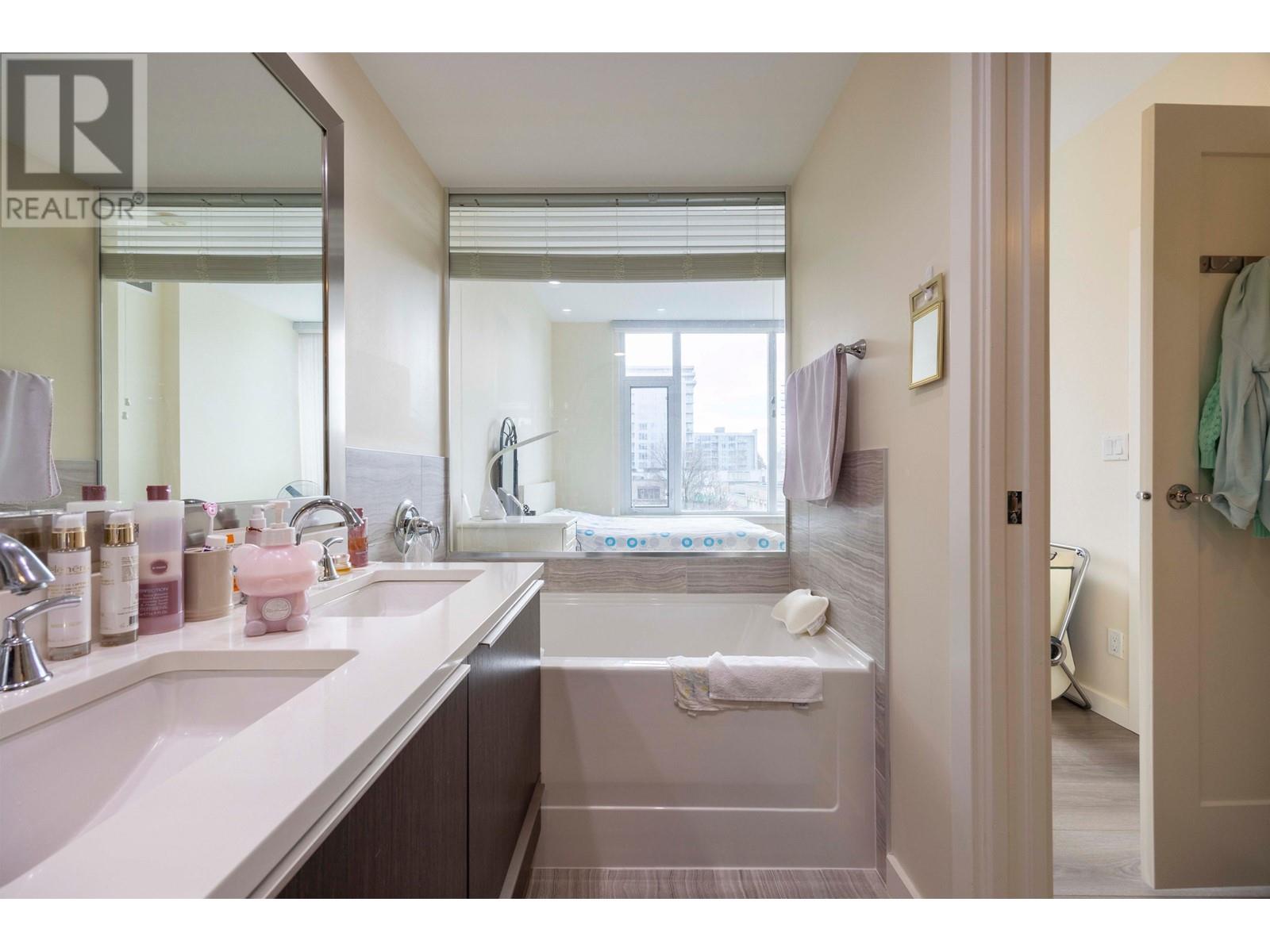 306 8633 Capstan Way, Richmond, British Columbia  V6X 0N5 - Photo 9 - R2962602