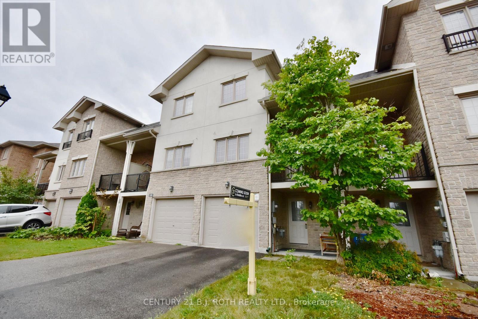Property at 9 - 175 STANLEY STREET image 3