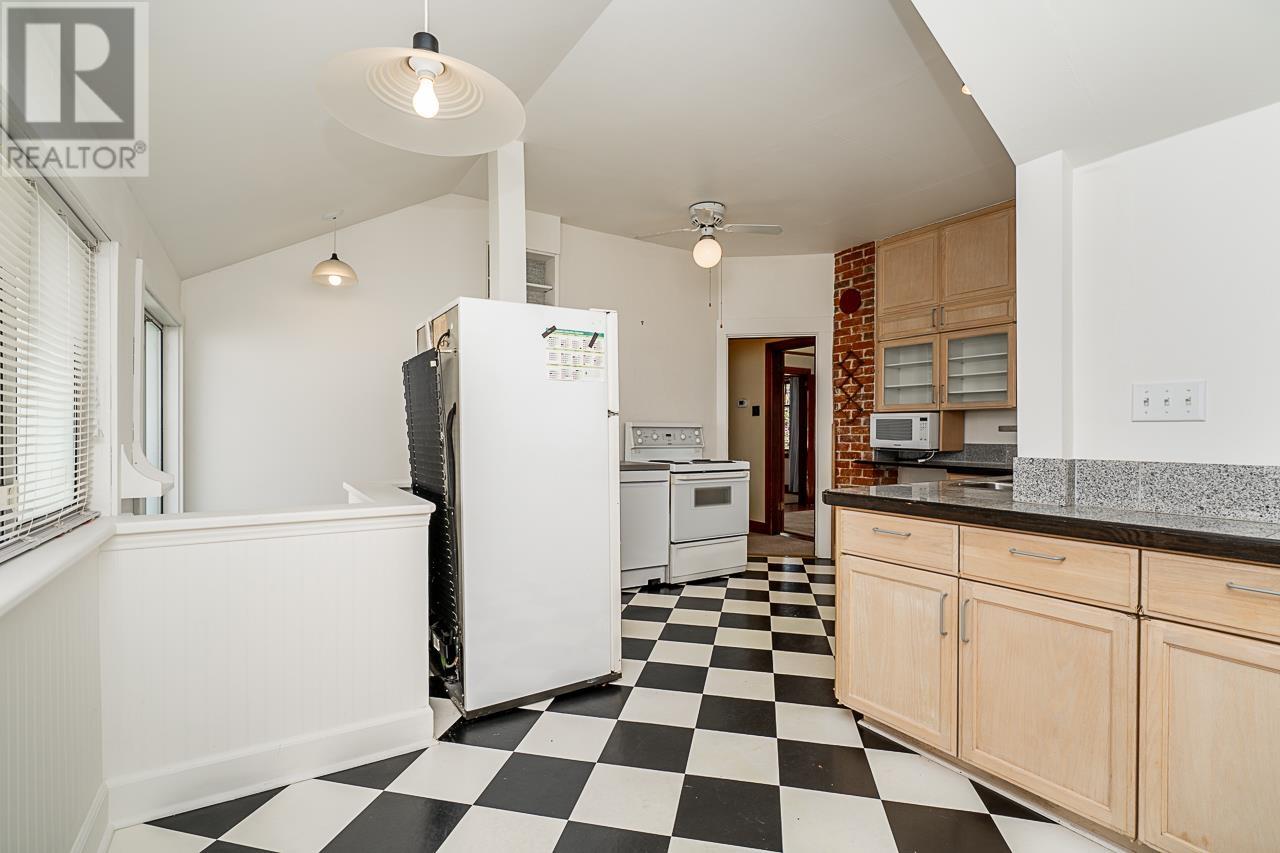 7386 Humphries Avenue, Burnaby, British Columbia  V3N 3E5 - Photo 17 - R2962941