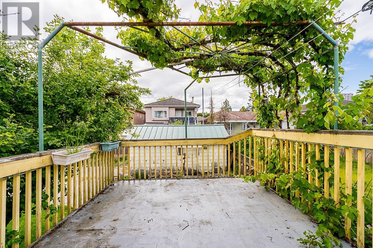 7386 Humphries Avenue, Burnaby, British Columbia  V3N 3E5 - Photo 33 - R2962941