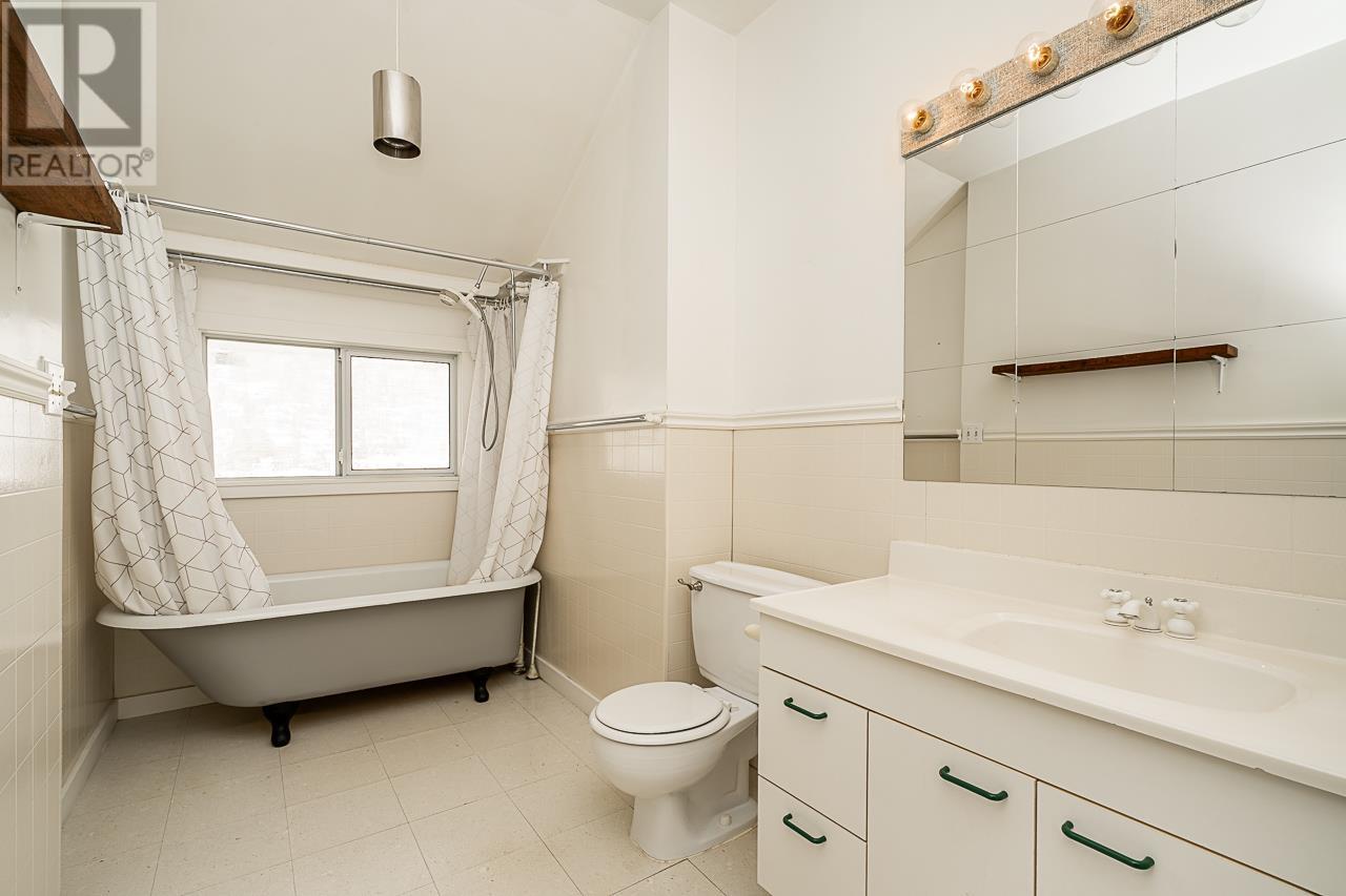 7386 Humphries Avenue, Burnaby, British Columbia  V3N 3E5 - Photo 20 - R2962941
