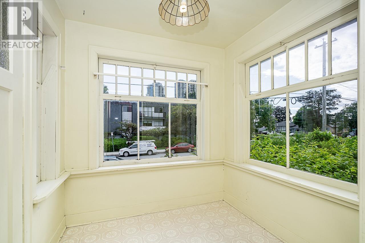 7386 Humphries Avenue, Burnaby, British Columbia  V3N 3E5 - Photo 8 - R2962941
