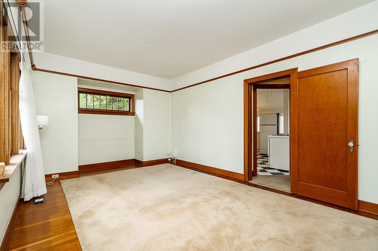 7386 Humphries Avenue, Burnaby, British Columbia  V3N 3E5 - Photo 9 - R2962941