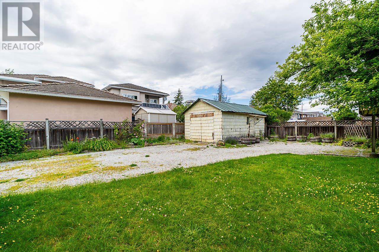 7386 Humphries Avenue, Burnaby, British Columbia  V3N 3E5 - Photo 39 - R2962941