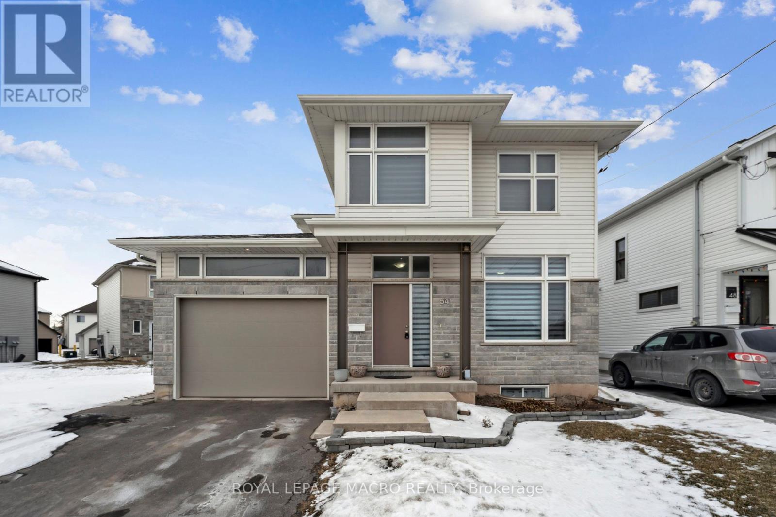 Property at 54 SAINT GEORGE STREET image 1