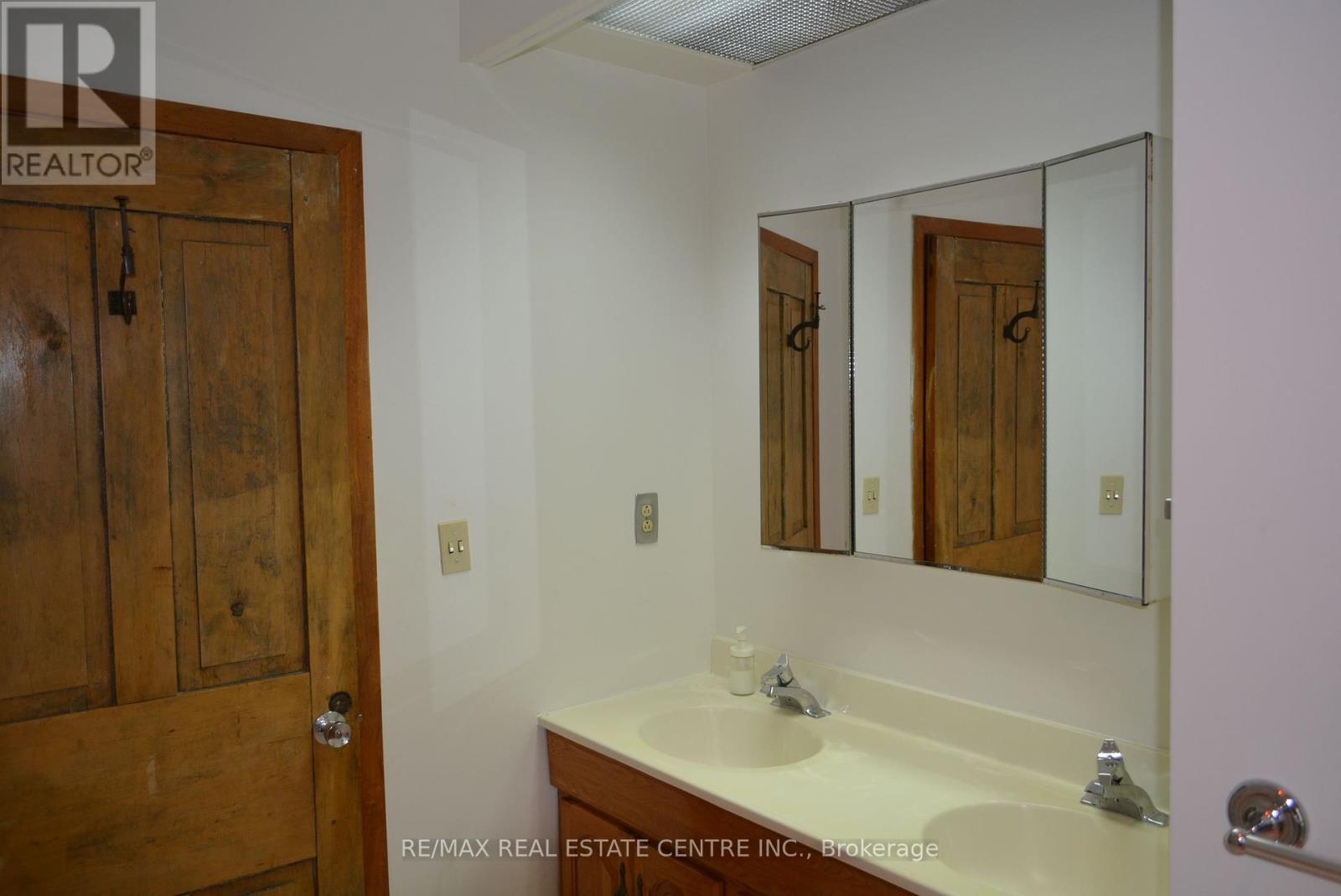 9650 Highway 27 Road, Vaughan, Ontario  L4L 1A7 - Photo 26 - N11953204