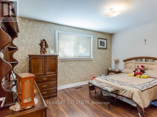 51 Glenforest Road, Brampton, Ontario  L6S 1L8 - Photo 4 - W11953180