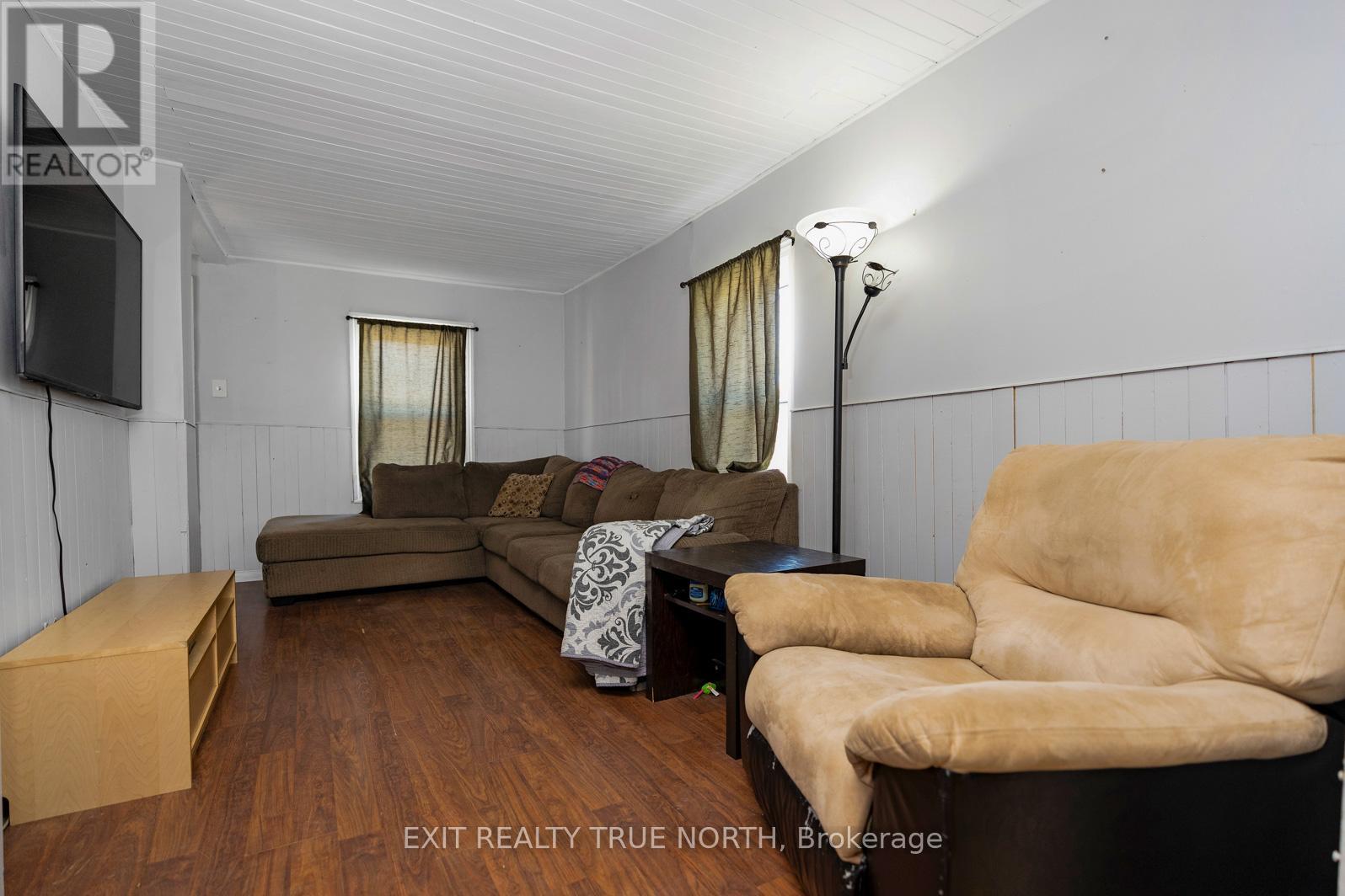 835 11th Street W, Owen Sound, Ontario  N4K 3T4 - Photo 8 - X11952495