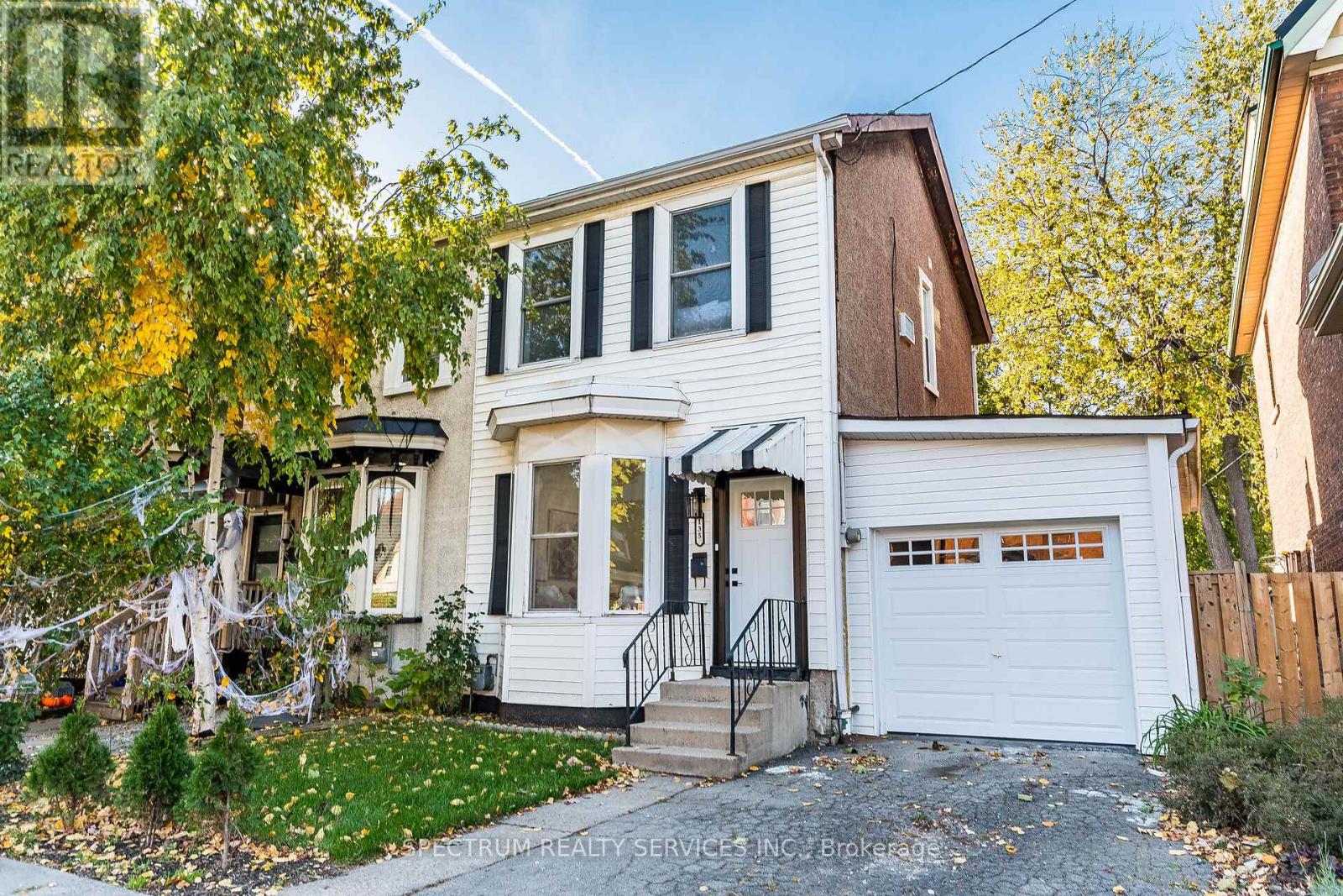 Property at 135 EAST AVENUE N image 1