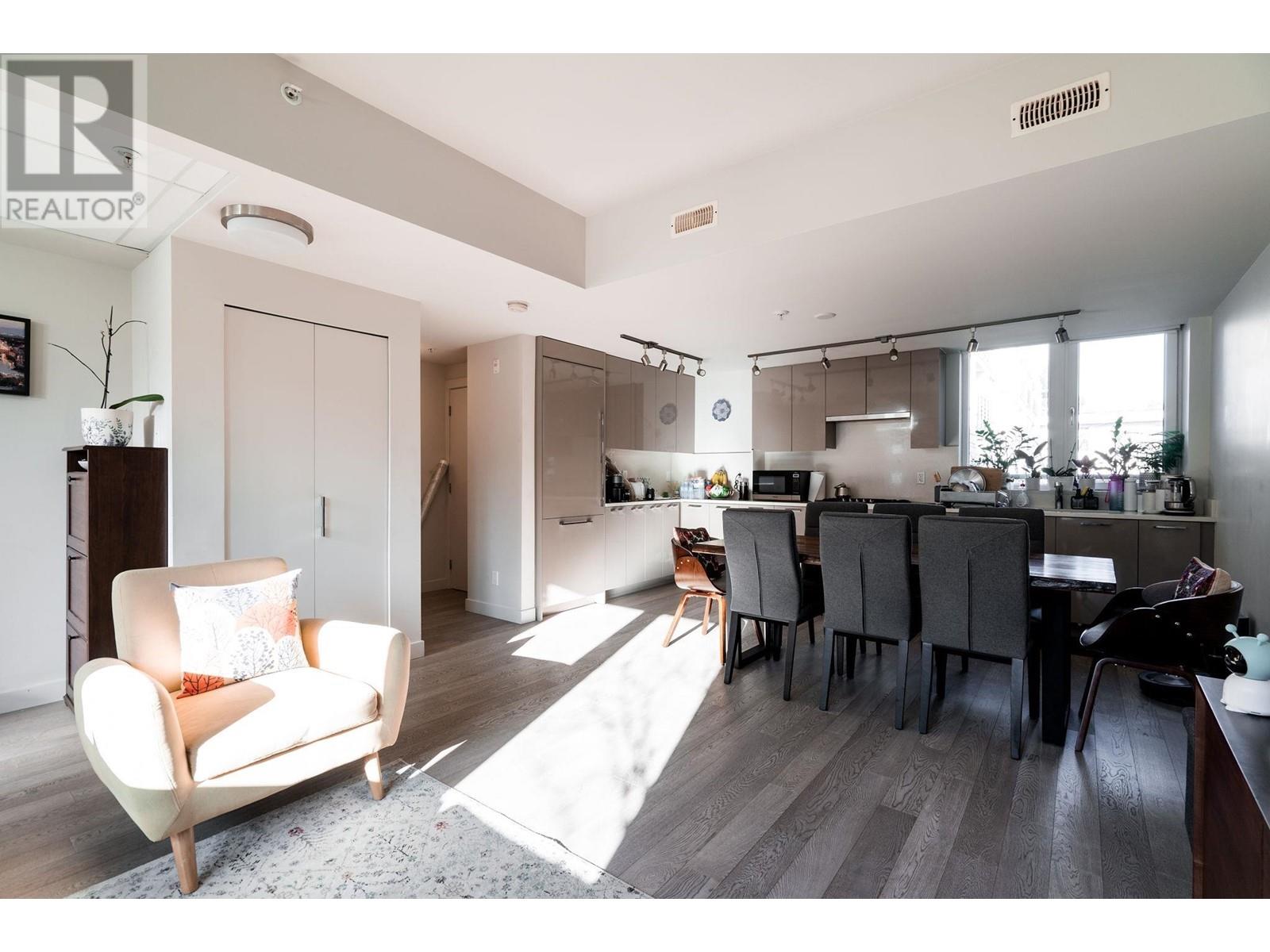 495 W 29th Avenue, Vancouver, British Columbia  V5Y 0M2 - Photo 13 - R2962993