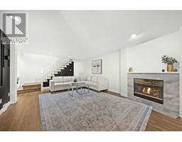 19 3228 RALEIGH STREET