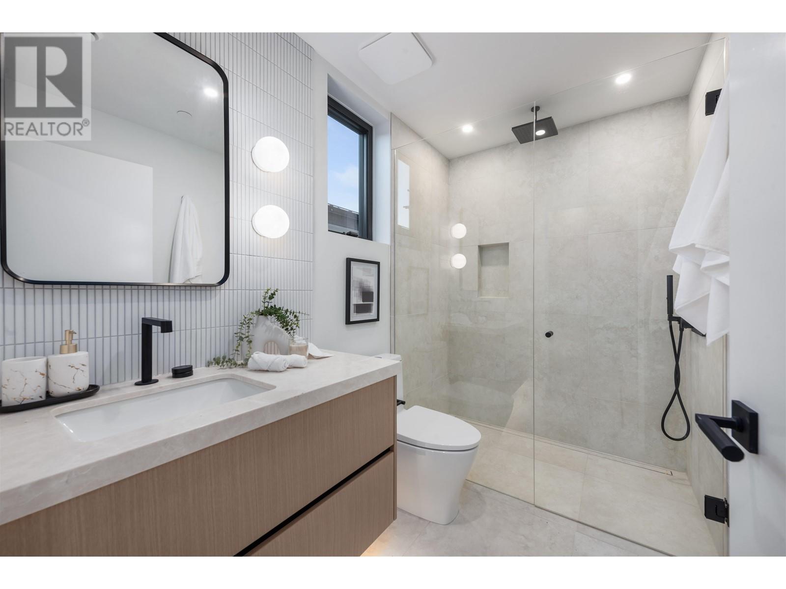 2 280 E 32 Avenue, Vancouver, British Columbia  V5V 2Y3 - Photo 25 - R2963039