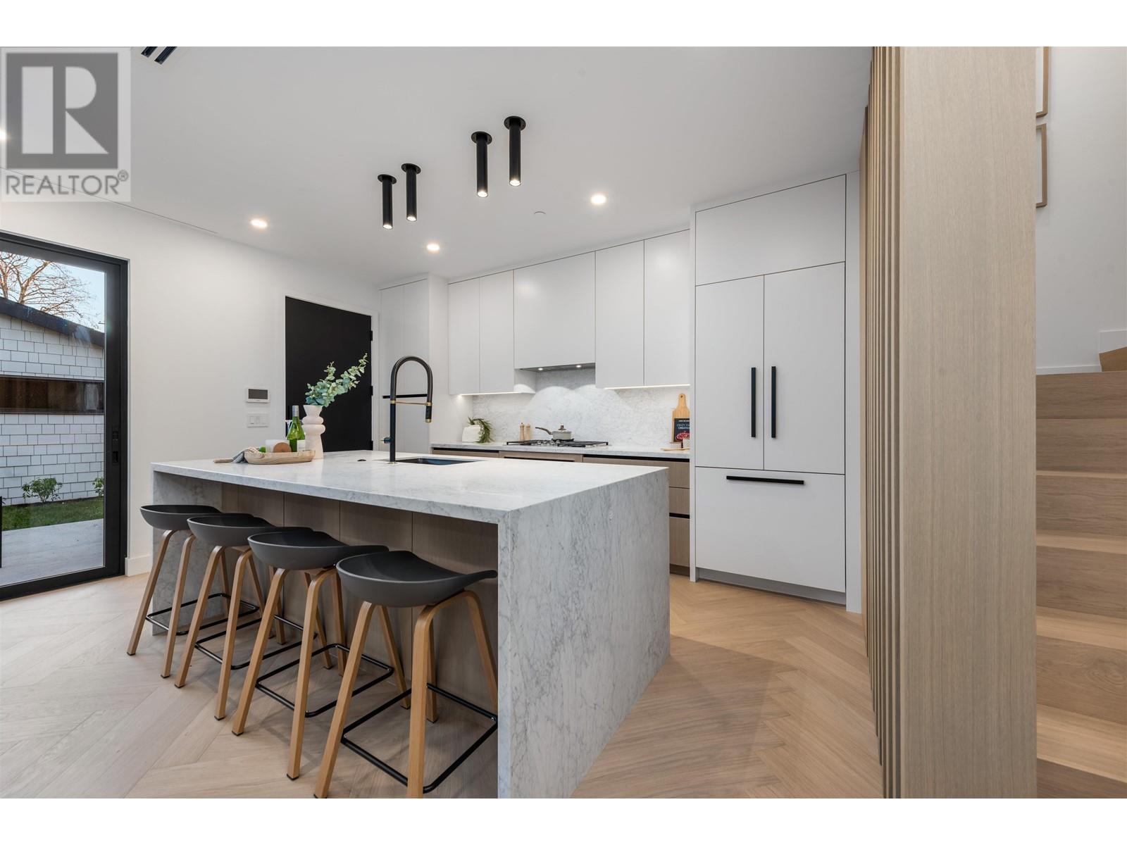 2 280 E 32 Avenue, Vancouver, British Columbia  V5V 2Y3 - Photo 8 - R2963039