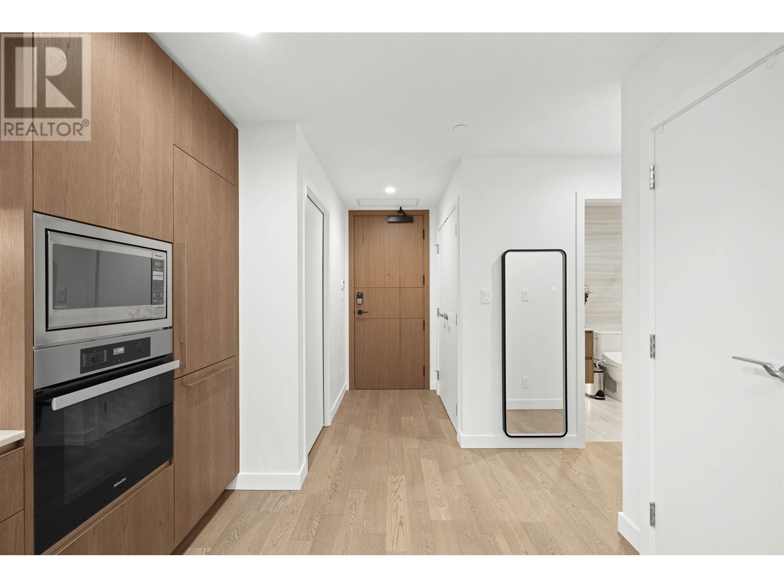 Listing Picture 11 of 40 : 207 6833 PEARSON WAY, Richmond / 烈治文 - 魯藝地產 Yvonne Lu Group - MLS Medallion Club Member