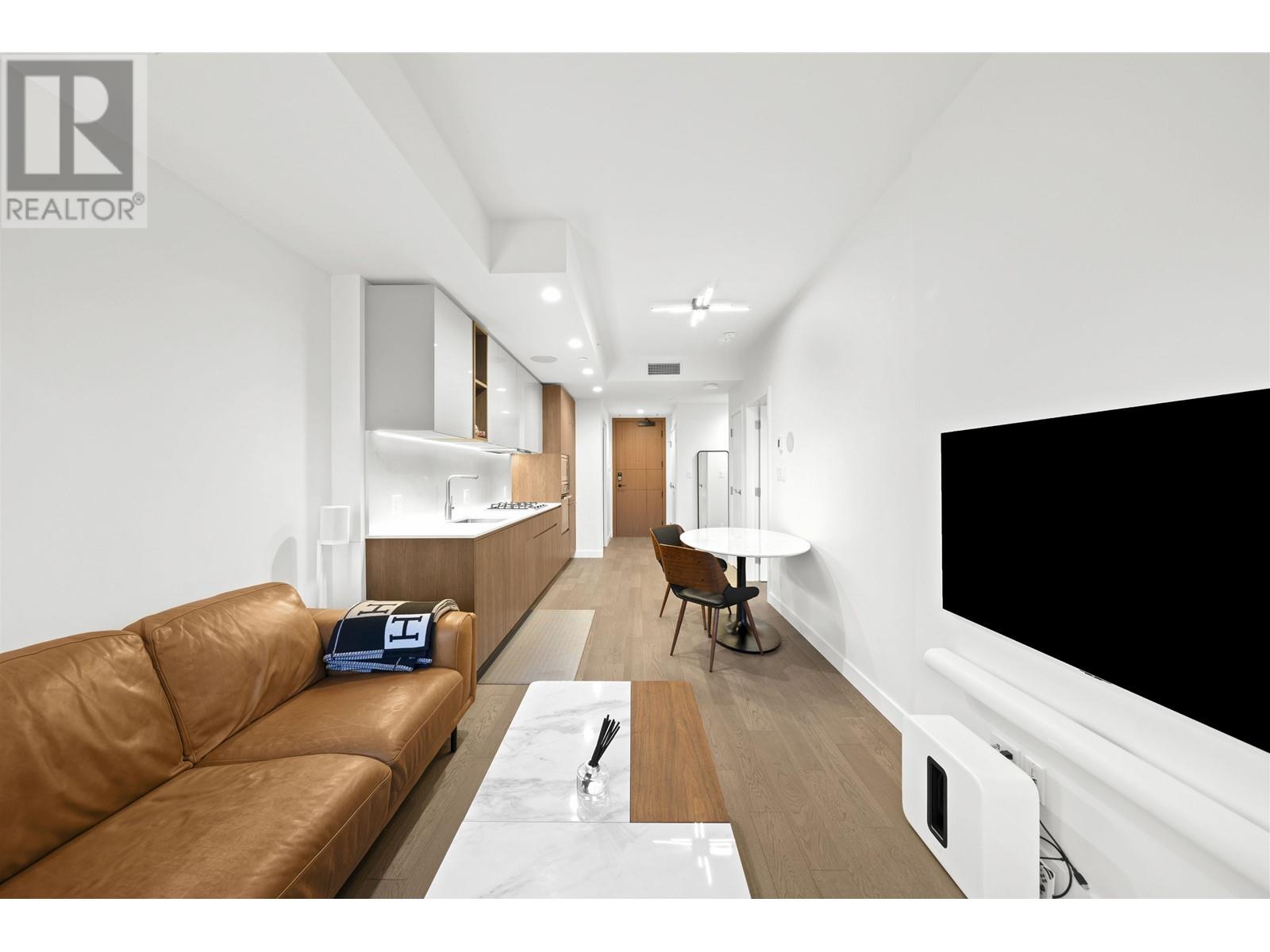 Listing Picture 4 of 40 : 207 6833 PEARSON WAY, Richmond / 烈治文 - 魯藝地產 Yvonne Lu Group - MLS Medallion Club Member