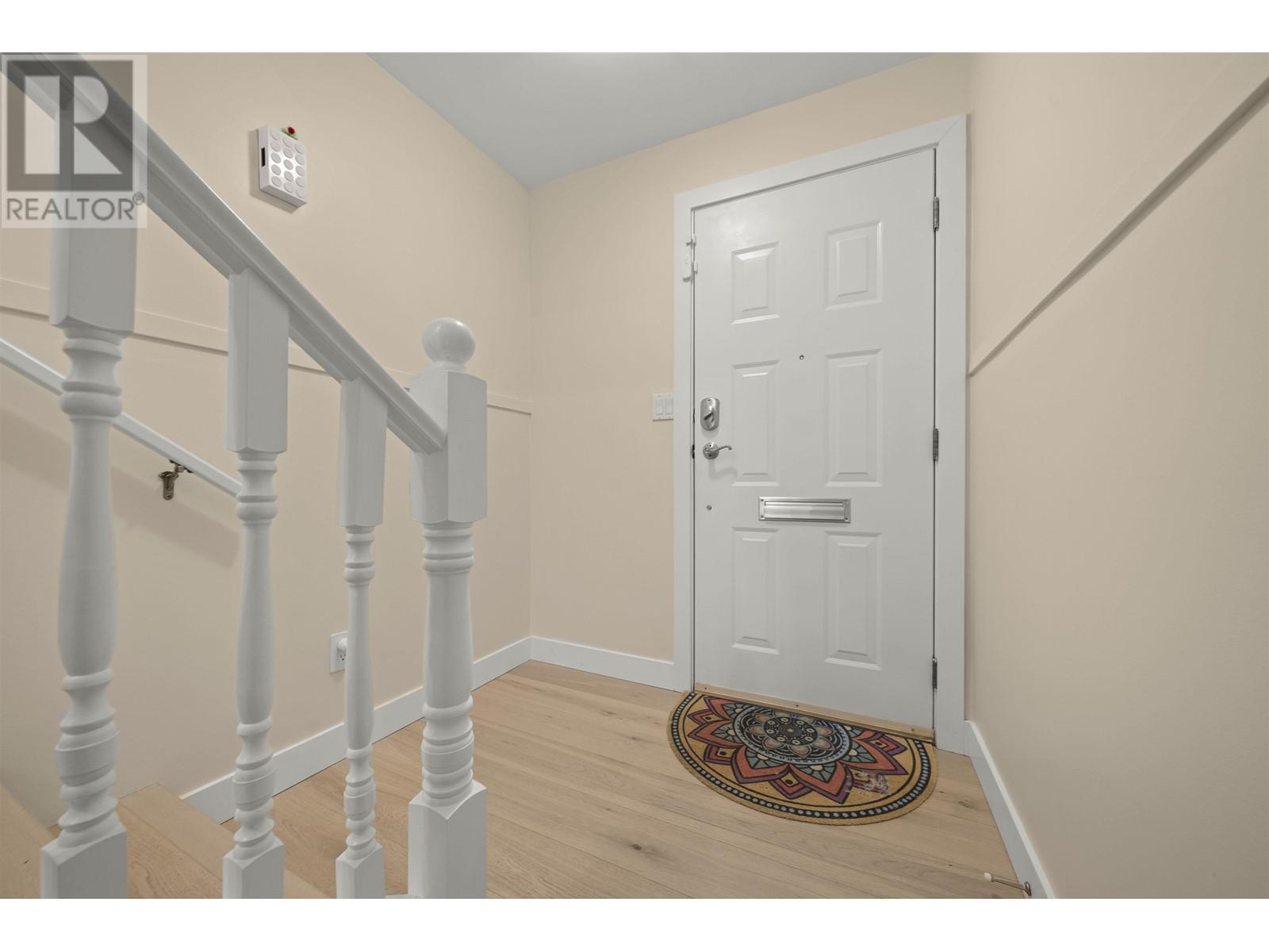 Listing Picture 14 of 30 : 3312 FLAGSTAFF PLACE, Vancouver / 溫哥華 - 魯藝地產 Yvonne Lu Group - MLS Medallion Club Member